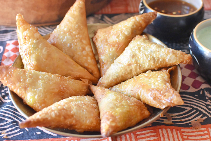 South African Samoosa Recipe - boyeatsworld