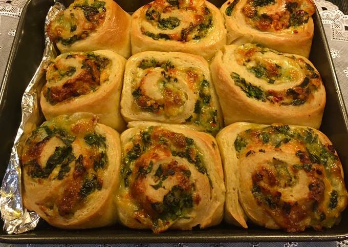 Homemade Spinach and Cheese Stuffed Bread Rolls: Recipe by Lubna's Kitchen  - Cookpad